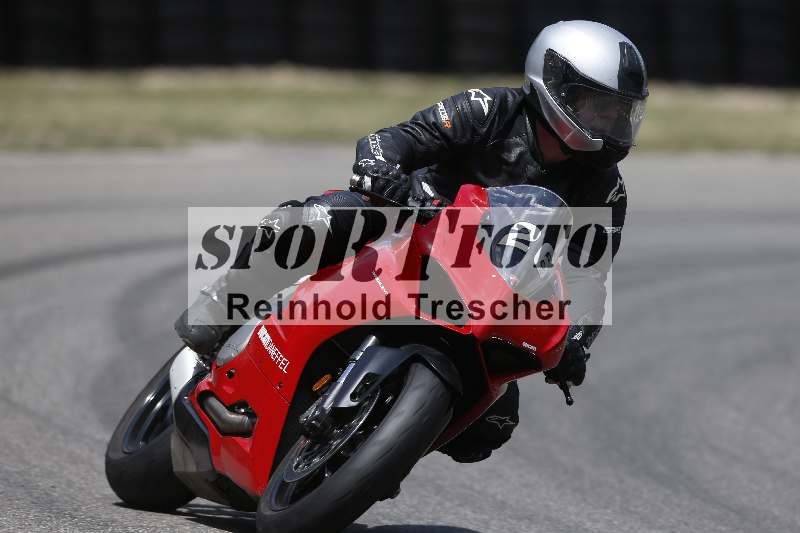 /21 17.06.2026  Ducati Schweiz Track Warmup ADR/Gruppe gruen/26